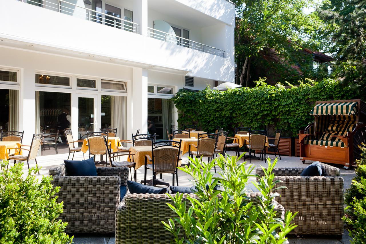 Ringhotel Strandblick Kuehlungsborn Exterior photo