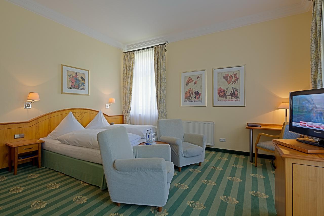 Ringhotel Strandblick Kuehlungsborn Room photo