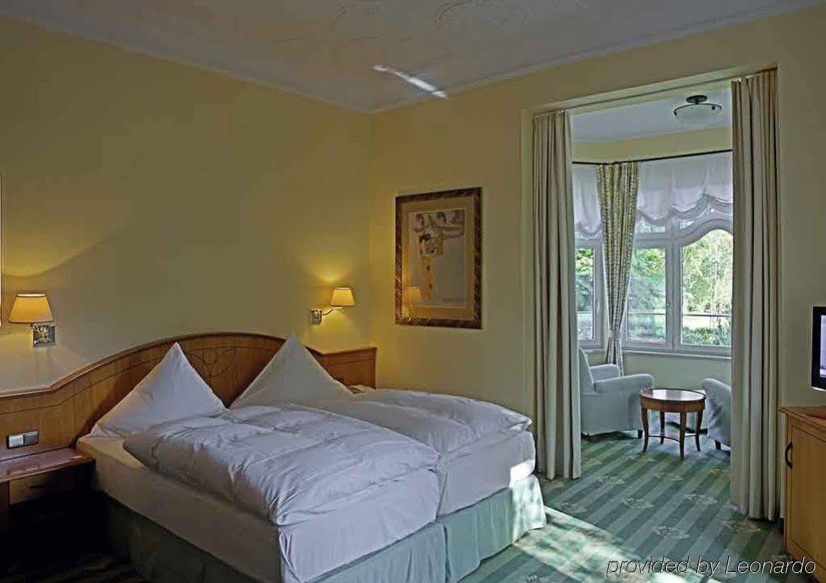 Ringhotel Strandblick Kuehlungsborn Exterior photo