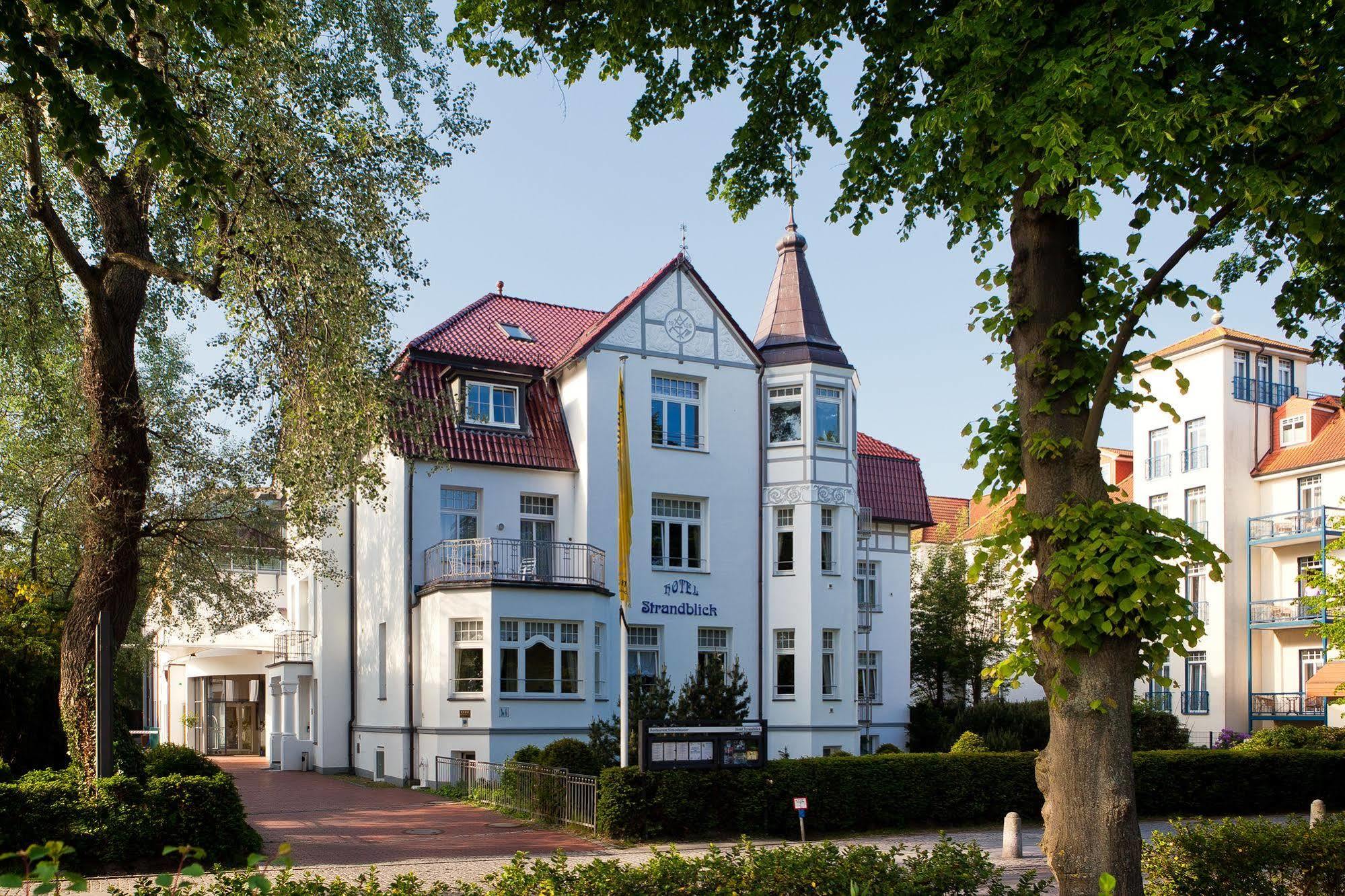 Ringhotel Strandblick Kuehlungsborn Exterior photo