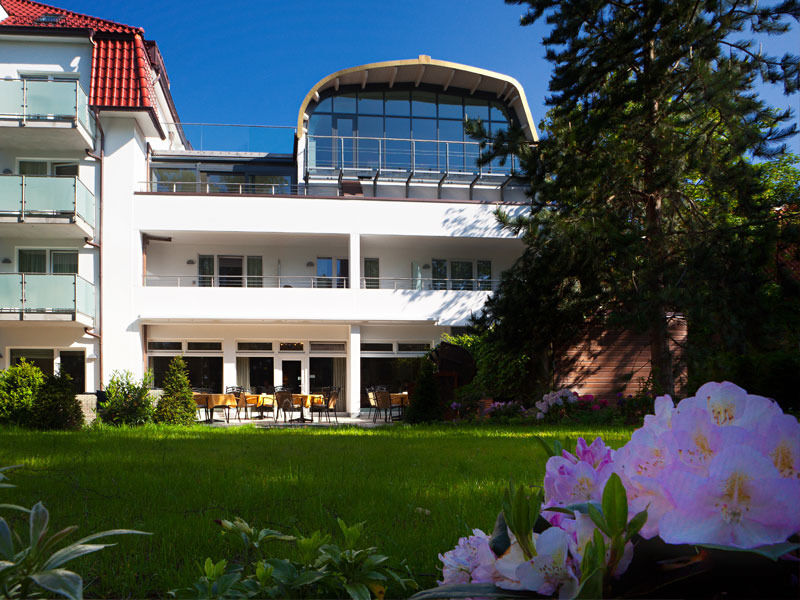 Ringhotel Strandblick Kuehlungsborn Exterior photo